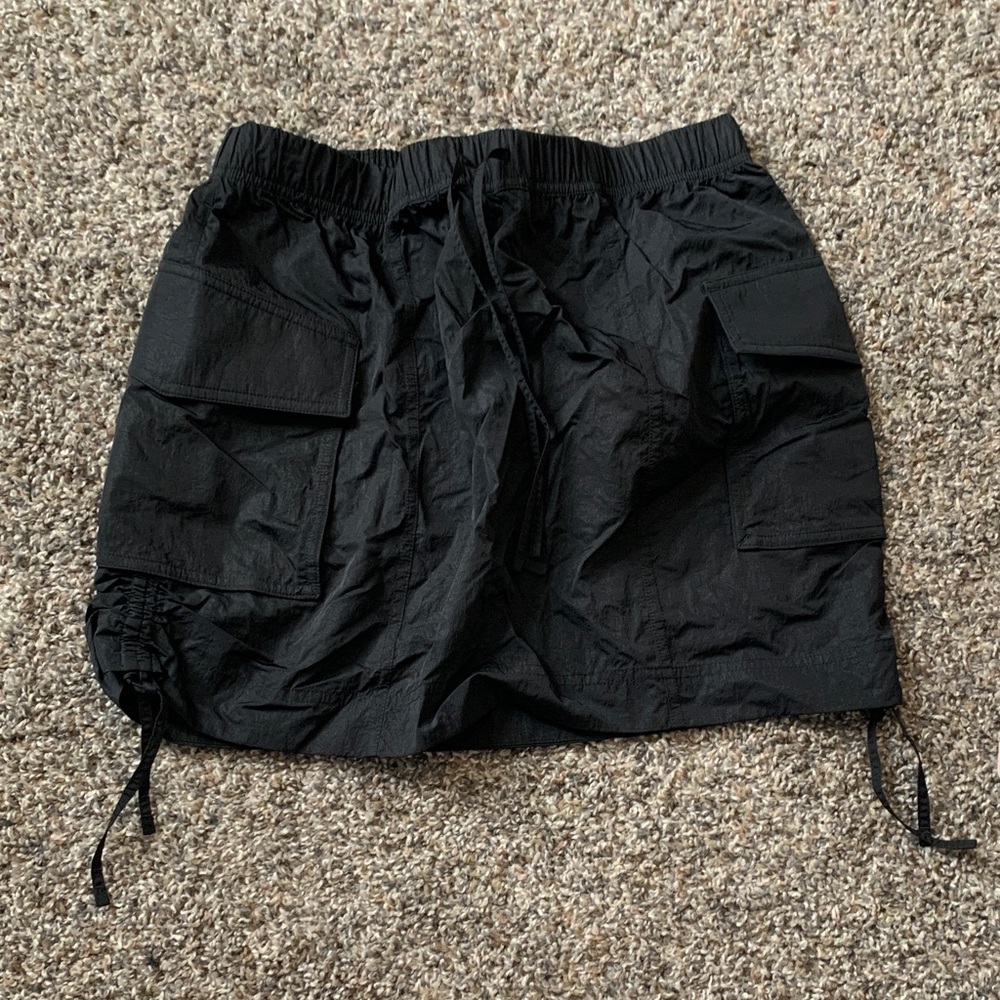 lululemon athletica Black Cargo Skirt